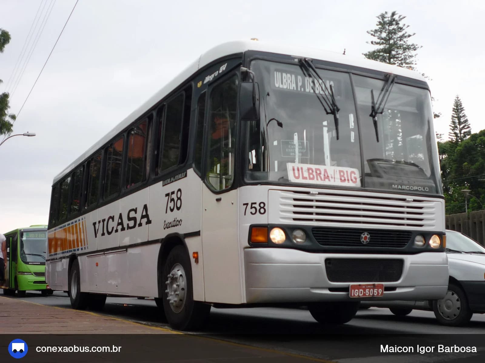 Ônibus Marcopolo Allegro GV, da VICASA - Viação Canoense S.A., prefixo 758, em Canoas-RS