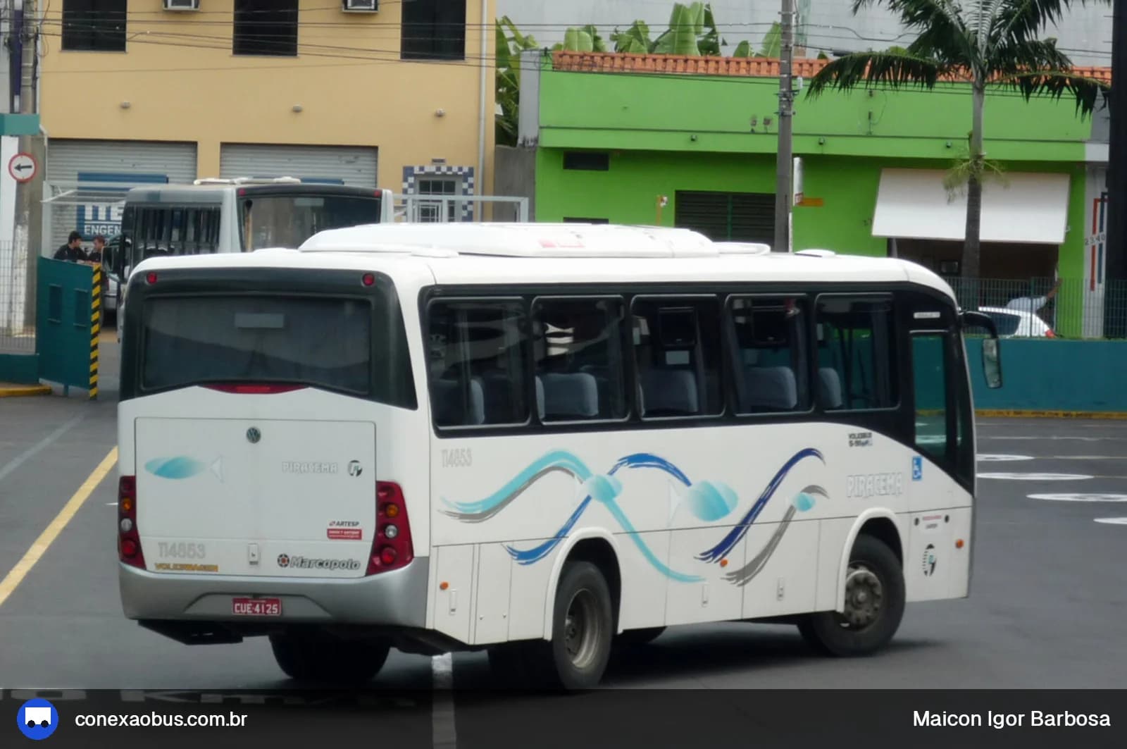 Ônibus Marcopolo Senior 770, da Viação Piracema de Transportes Ltda, prefixo 114853, em Piracicaba-SP