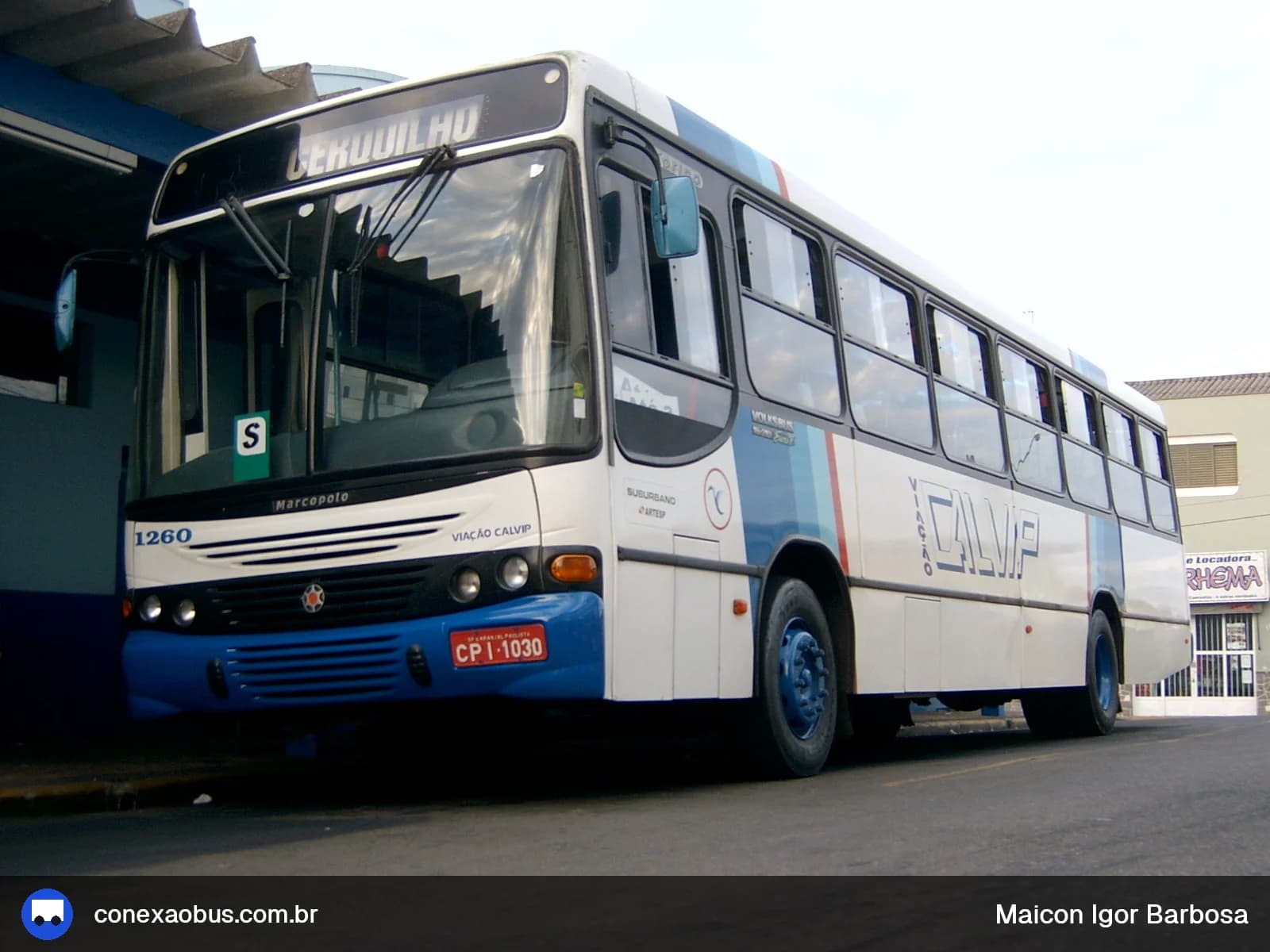 Ônibus Marcopolo Torino 1999, da Viação Calvip, prefixo 1260, linha CERQUILHO, em Tiête-SP