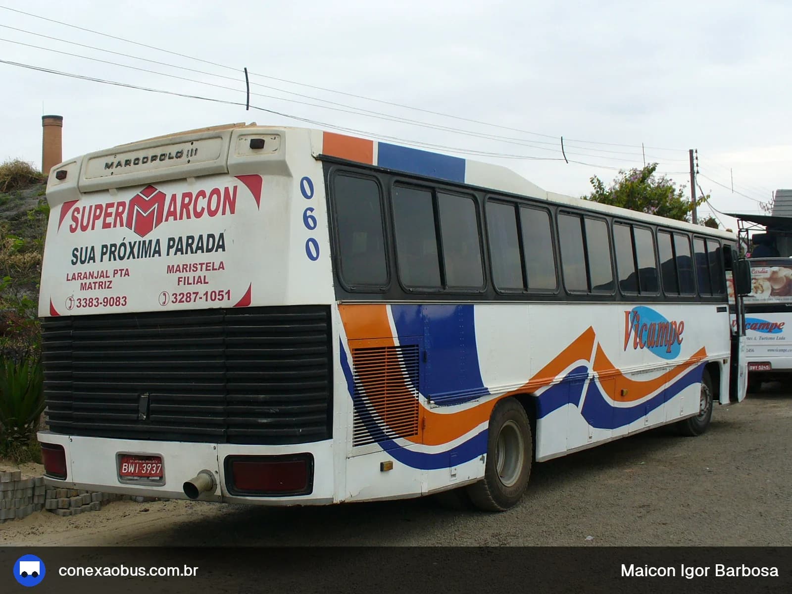 Ônibus Mercedes-Benz Marcopolo III, da Vicampe Transportes e Turismo, prefixo 060, em Laranjal Paulista-SP