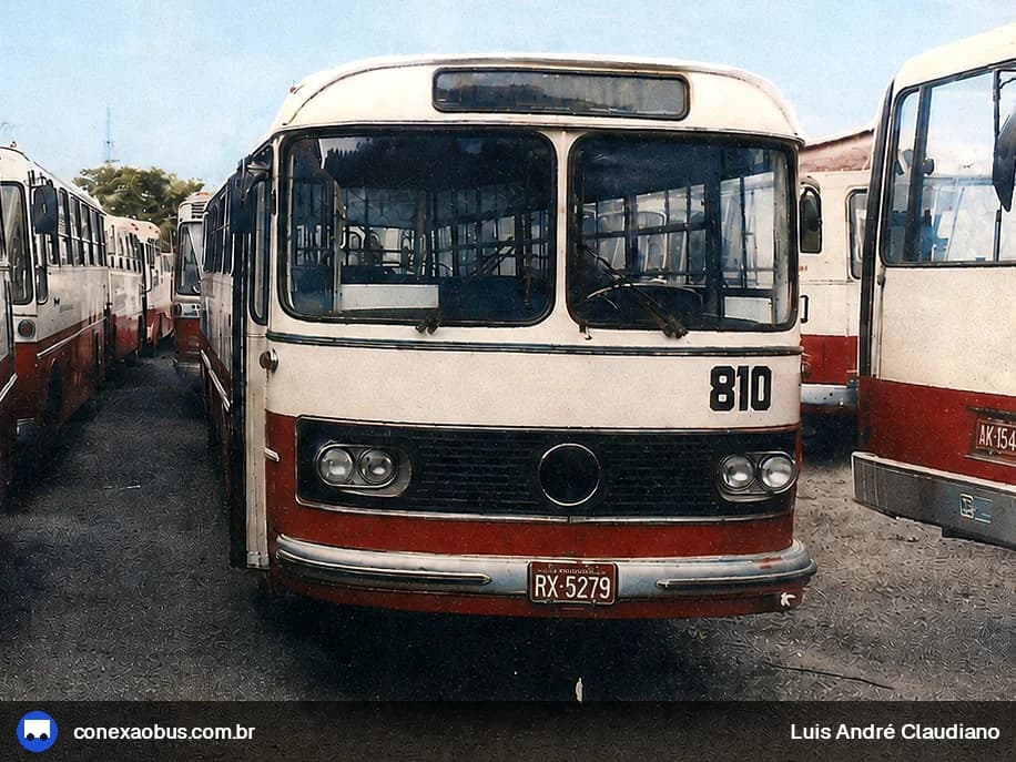 Ônibus Mercedes-Benz O-362, da EAOP - Empresa de Auto Ônibus Paulicéia, prefixo 810, em Piracicaba-SP