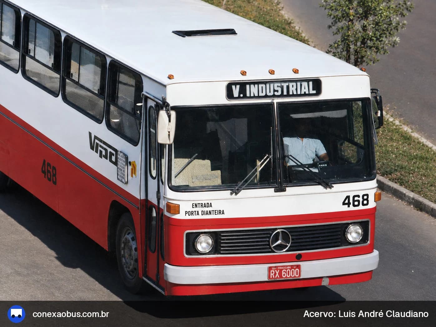 Ônibus Mercedes-Benz O-364, da VIPA - Viação Panorâmica, prefixo 468, em Piracicaba-SP