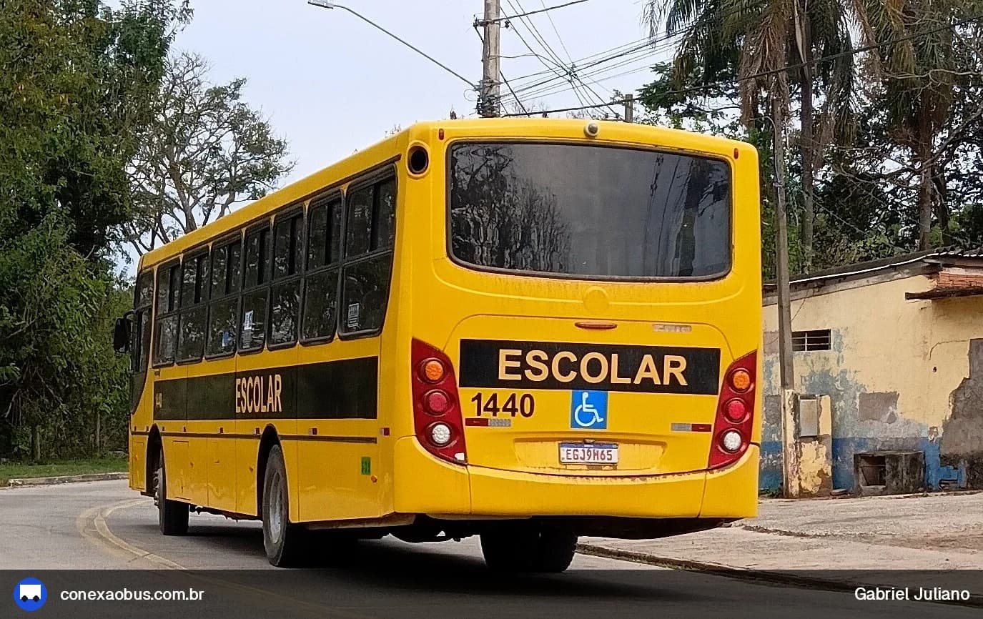Ônibus CAIO Apache Vip II, da Viação Salire, prefixo 1440, em Piracicaba-SP
