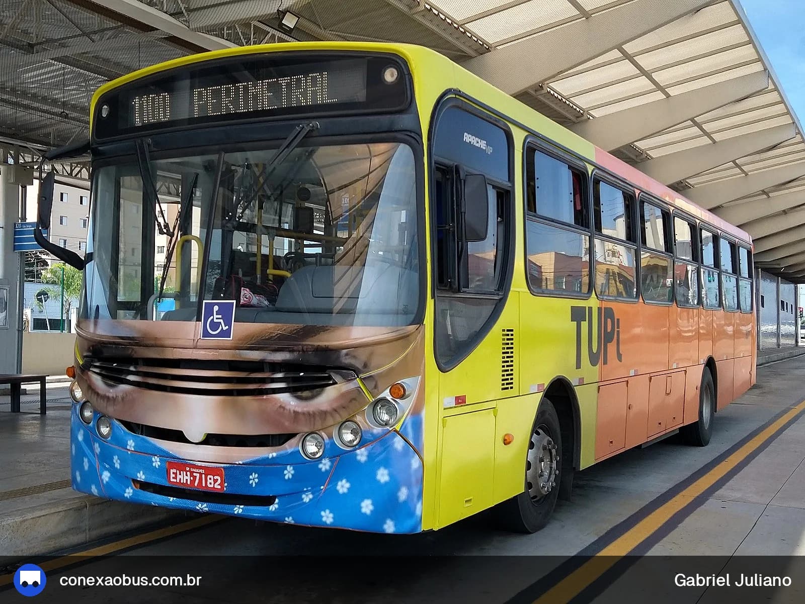 Ônibus CAIO Apache Vip II, da TUPi | Transporte Urbano Piracicaba, prefixo 8071, em Piracicaba-SP