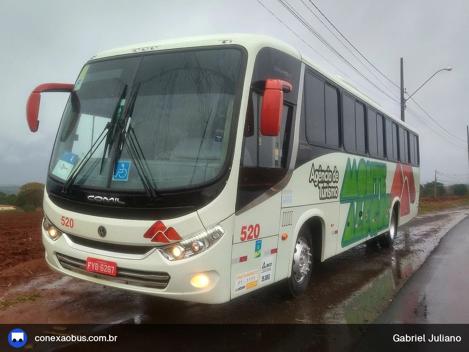 Ônibus Comil Campione 3.25 2014, da Monte Alegre Turismo, prefixo 520, linha 4 - CJ DO BRASIL, em Piracicaba-SP