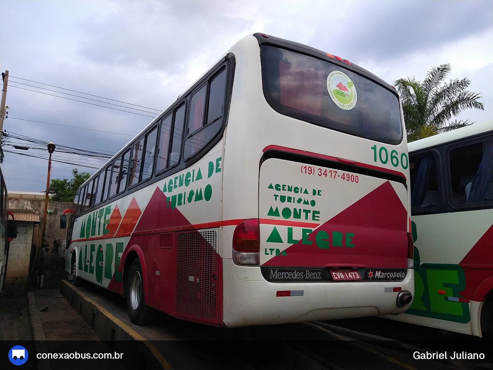 Ônibus Marcopolo Viaggio G6 1050, da Monte Alegre Turismo, prefixo 1060, em Piracicaba-SP