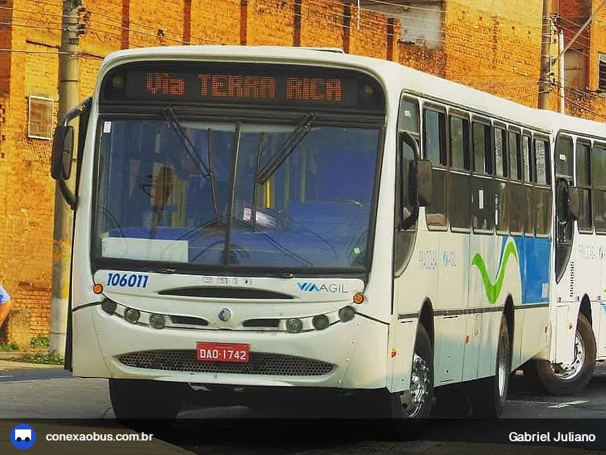 Ônibus CAIO Apache Vip, da Via Ágil | Transporte Coletivo de Piracicaba, prefixo 106011, em Piracicaba-SP