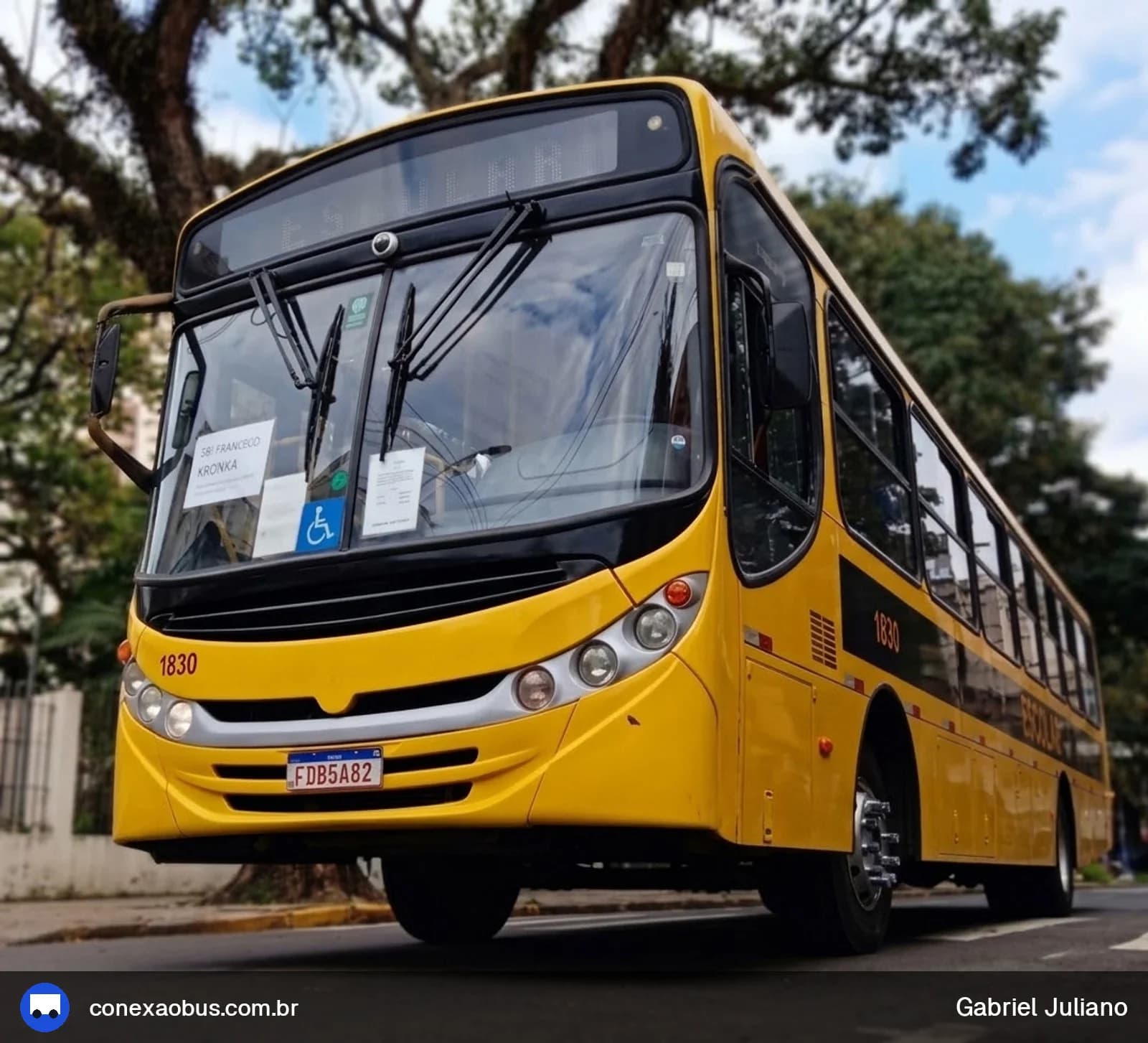 Ônibus CAIO Apache Vip II, da Viação Salire, prefixo 1830, em Piracicaba-SP
