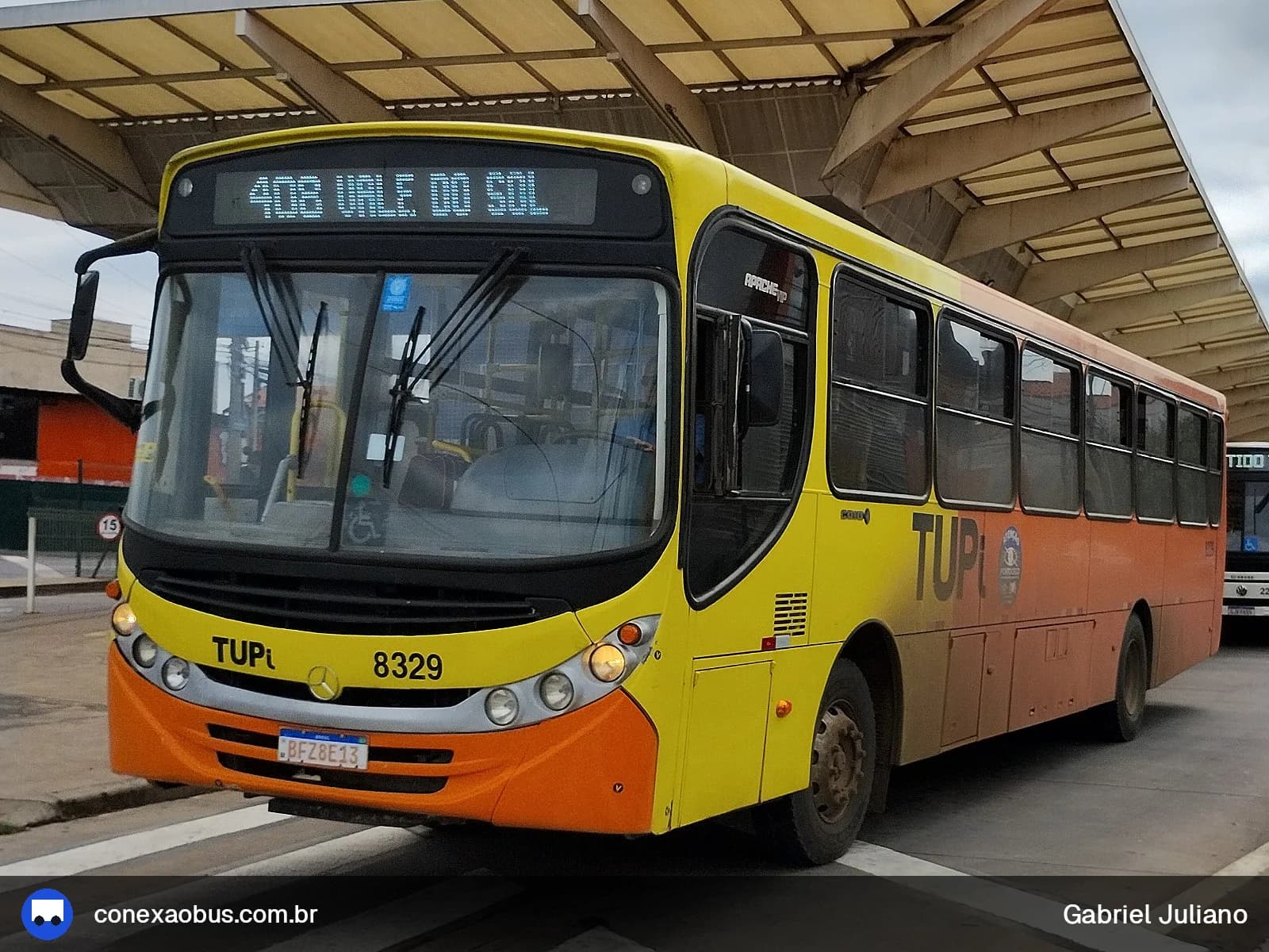 Ônibus CAIO Apache Vip II, da TUPi | Transporte Urbano Piracicaba, prefixo 8329, em Piracicaba-SP