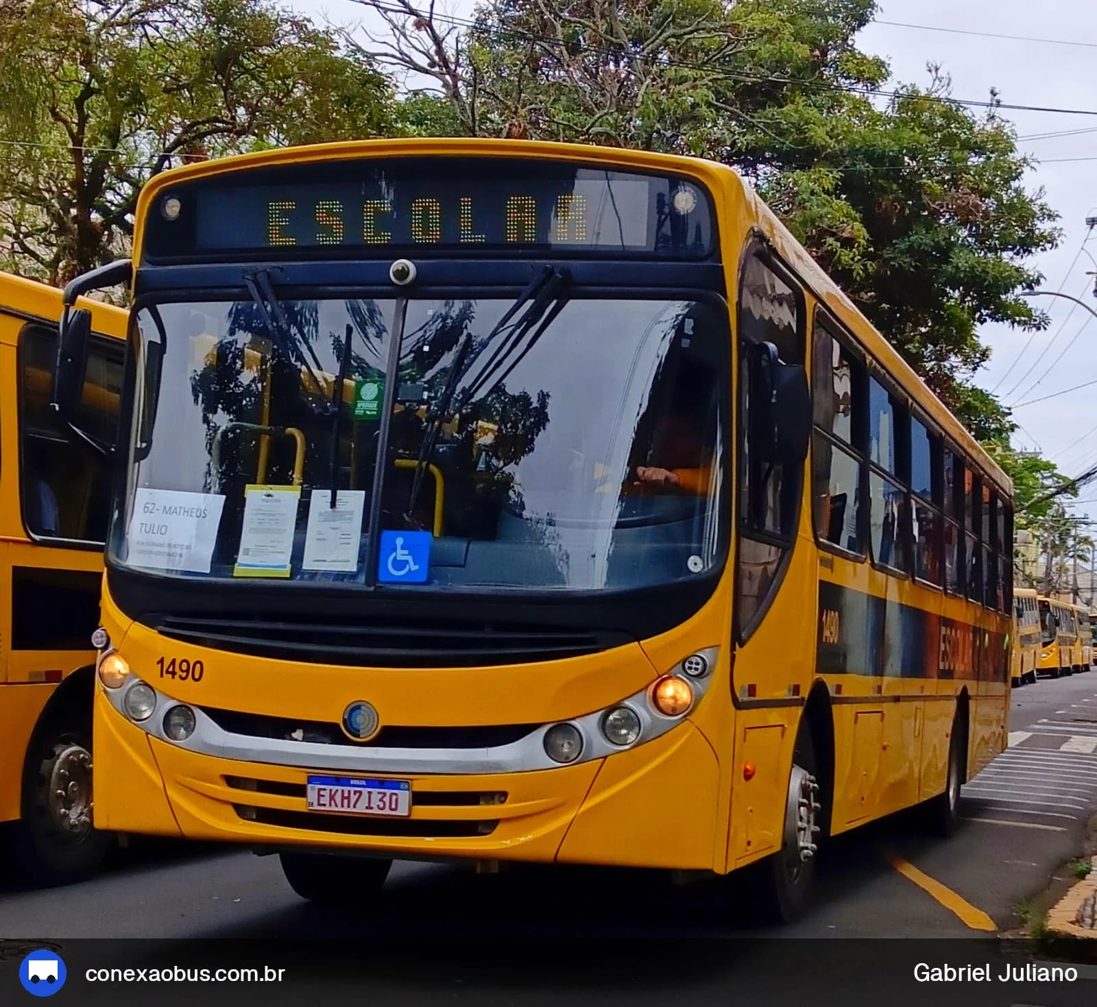 Ônibus CAIO Apache Vip II, da Viação Salire, prefixo 1490, em Piracicaba-SP
