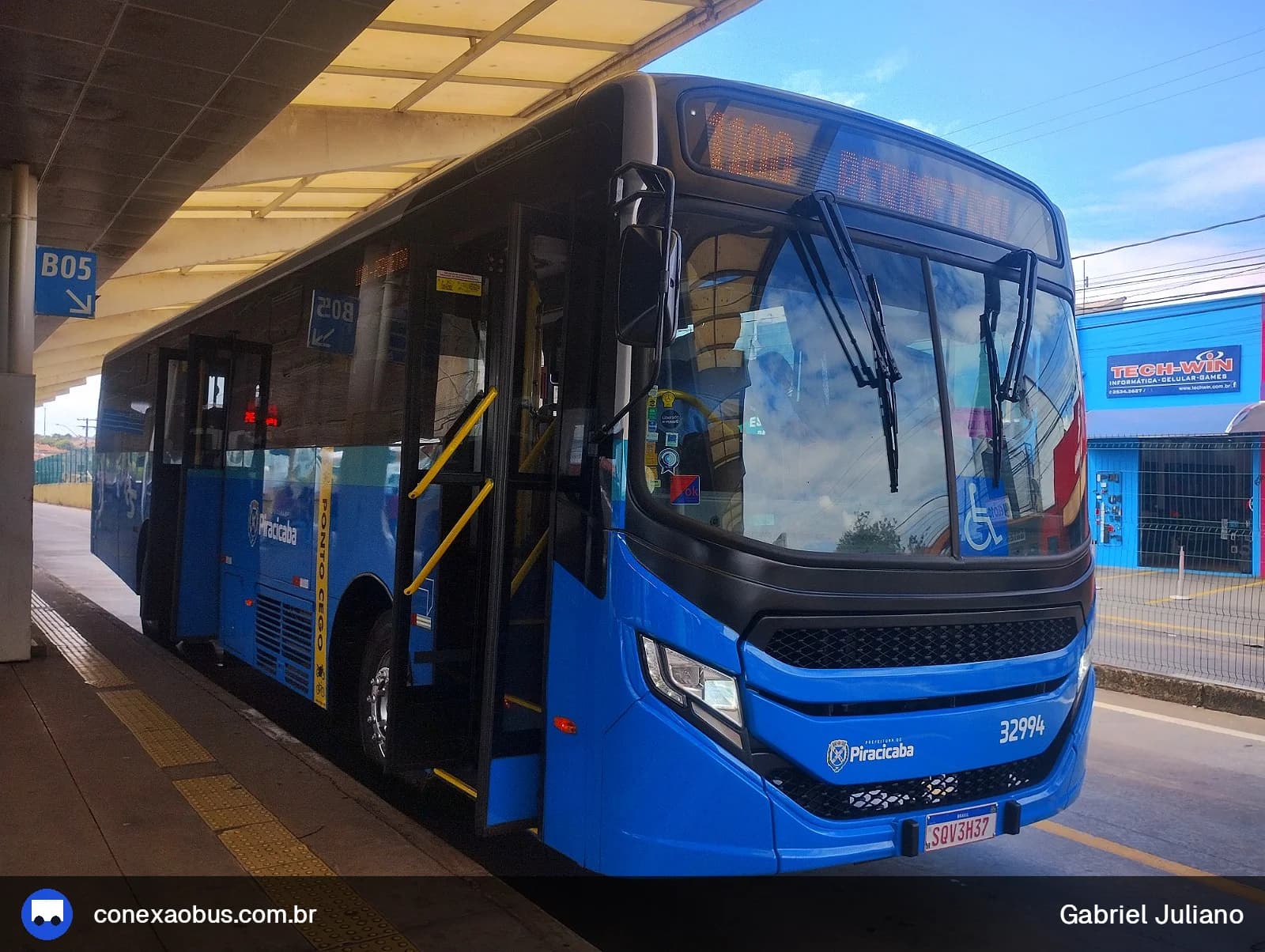 Ônibus CAIO Apache Vip V, da Rápido Sumaré | Pira Mobilidade, prefixo 32994, em Piracicaba-SP