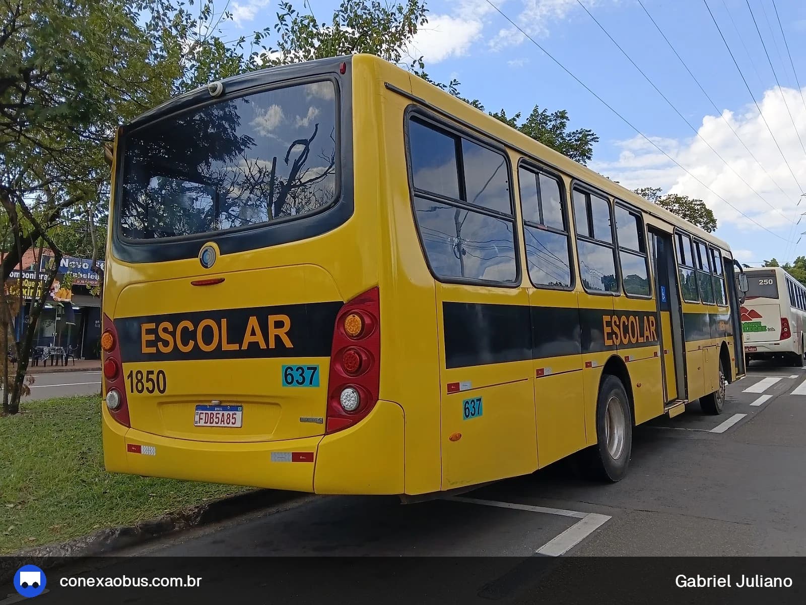 Ônibus CAIO Apache Vip II, da Viação Stênico Ltda, prefixo 1850, em Piracicaba-SP