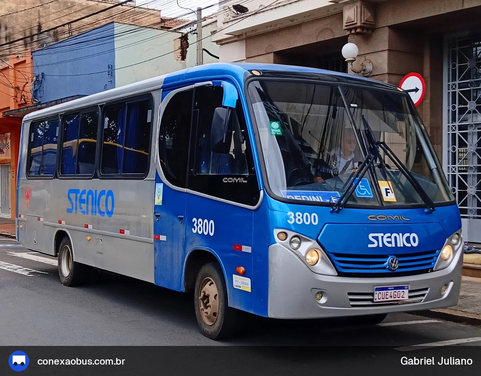 Ônibus micro-ônibus Comil Piá 2008, da Viação Stênico Ltda, prefixo 3800, em Piracicaba-SP