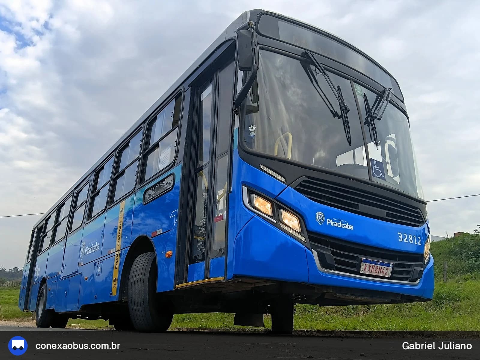 Ônibus CAIO Apache Vip IV, da Rápido Sumaré | Pira Mobilidade, prefixo 32812, em Piracicaba-SP