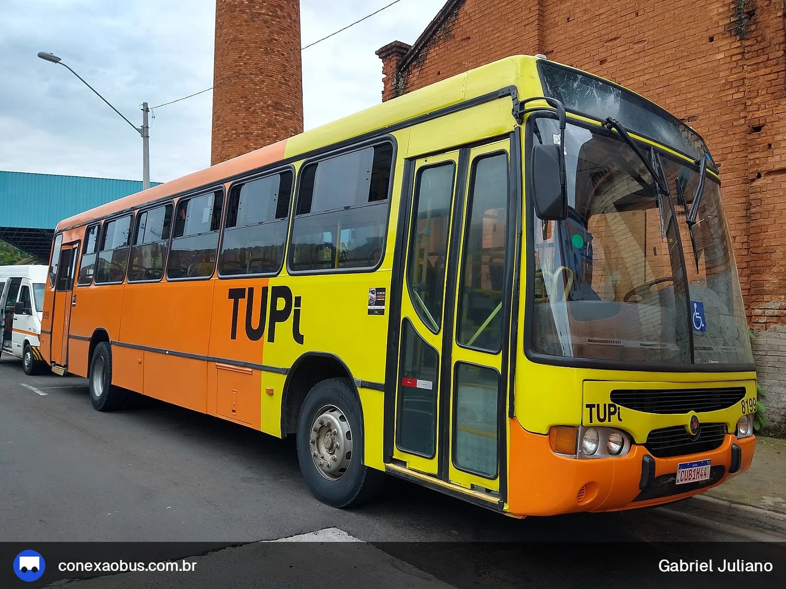 Ônibus Marcopolo Viale, da TUPi | Transporte Urbano Piracicaba, prefixo 8199, em Piracicaba-SP