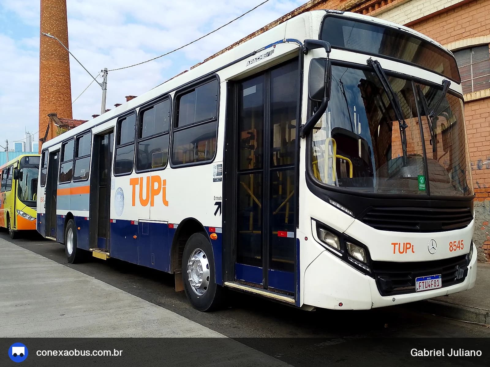 Ônibus CAIO Apache Vip IV, da TUPi | Transporte Urbano Piracicaba, prefixo 8545, em Piracicaba-SP