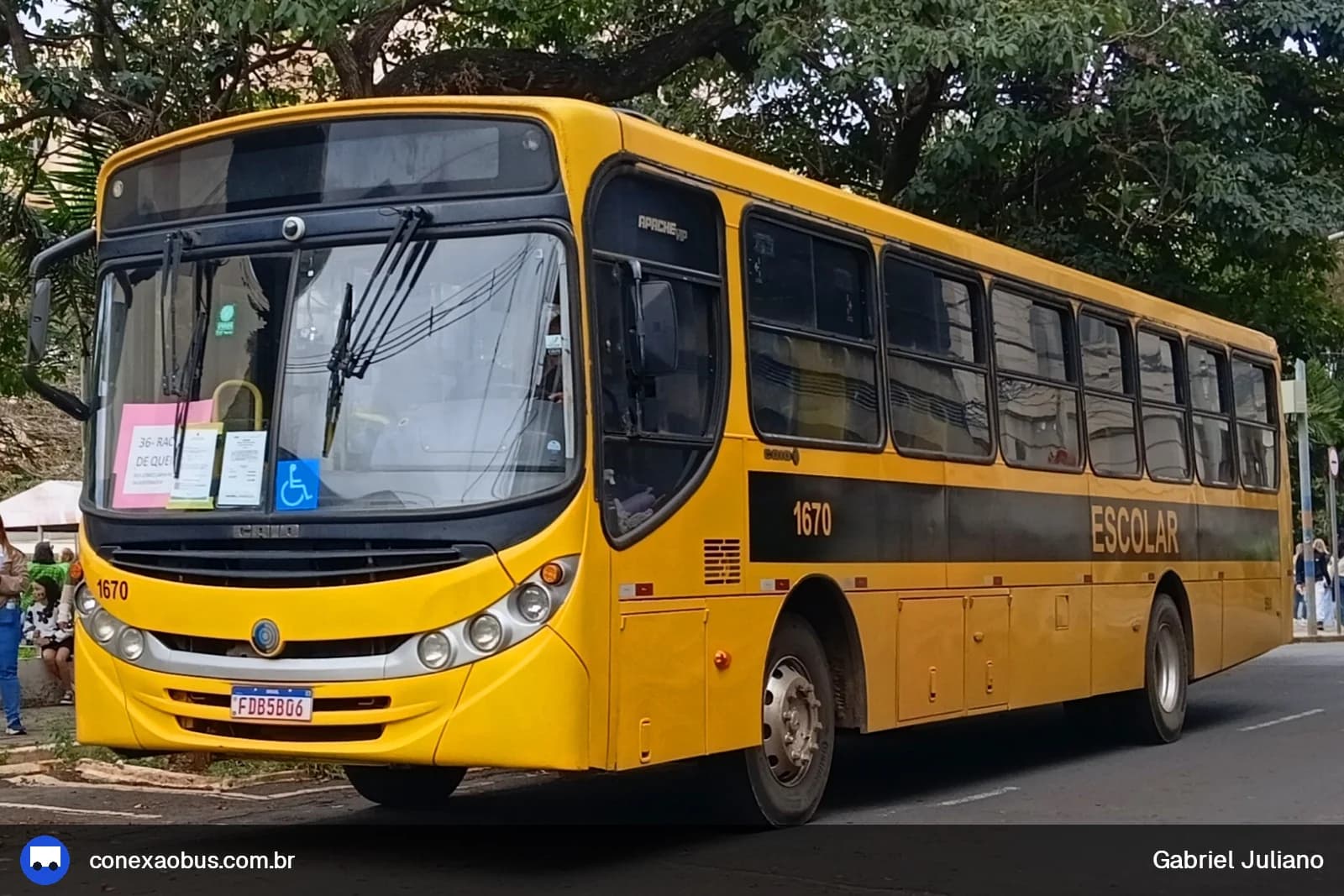 Ônibus CAIO Apache Vip II, da Viação Salire, prefixo 1670, em Piracicaba-SP