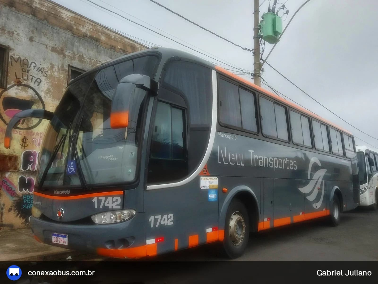 Ônibus Marcopolo Viaggio G6 1050, da New Transportes, prefixo 1742, em Piracicaba-SP