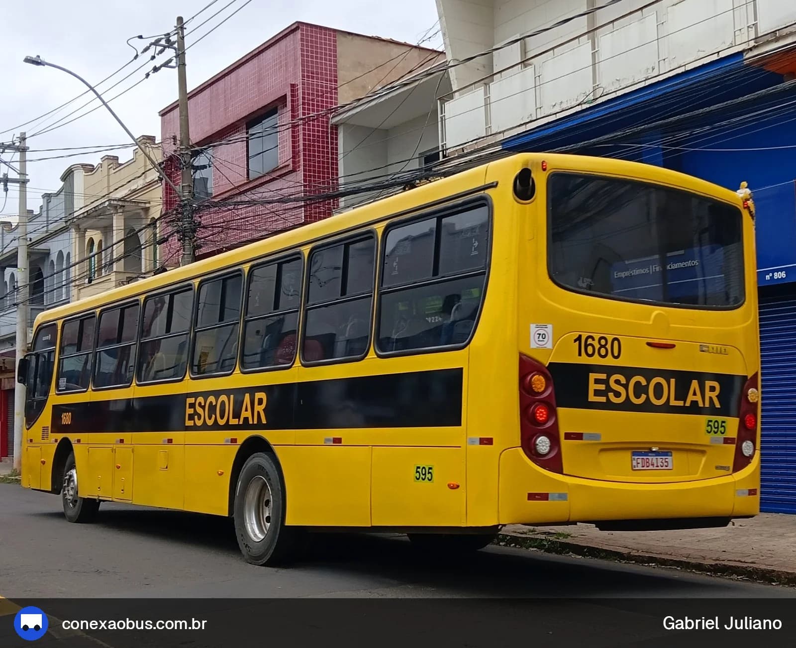 Ônibus CAIO Apache Vip II, da Viação Salire, prefixo 1680, em Piracicaba-SP