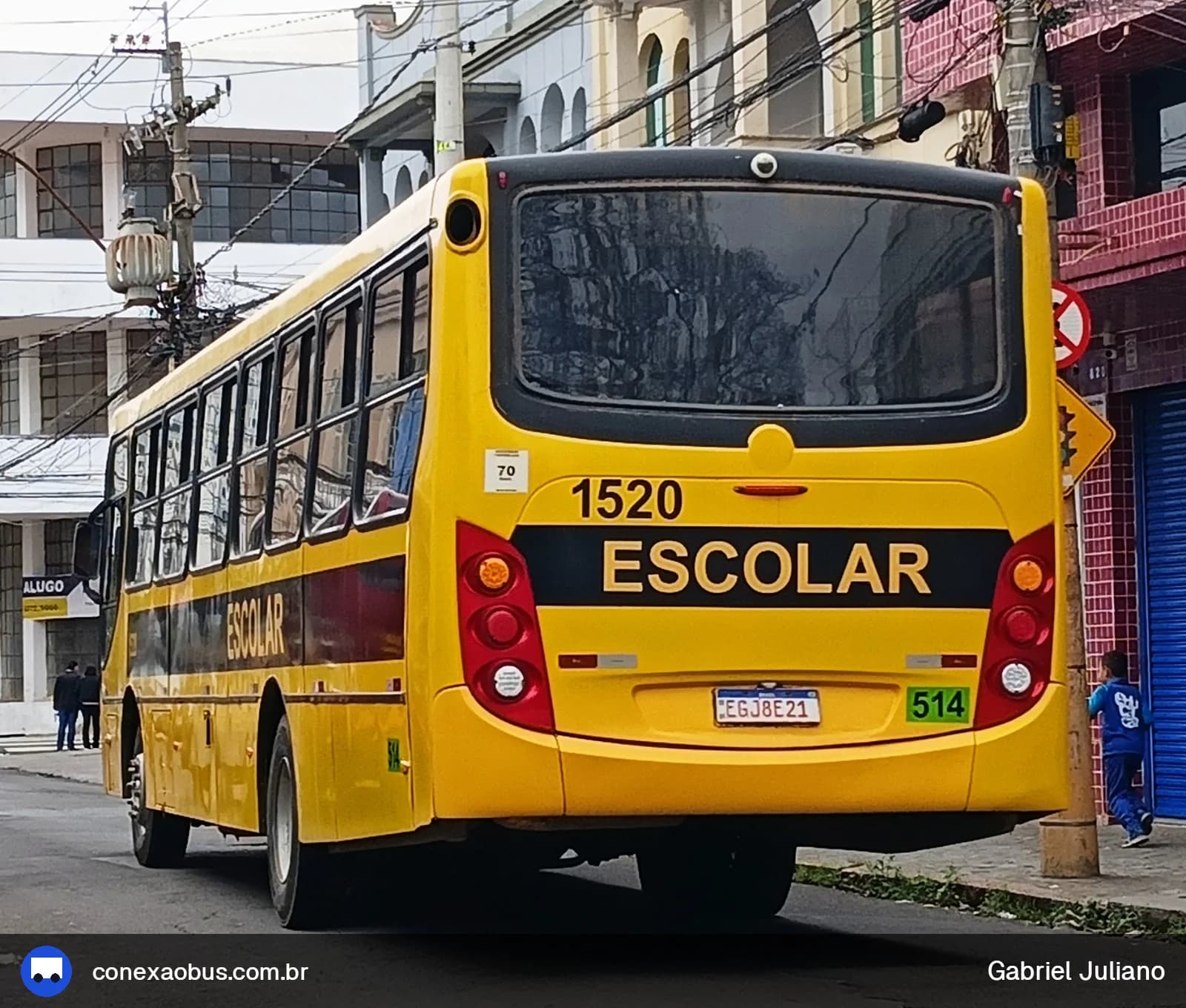 Ônibus CAIO Apache Vip II, da Viação Salire, prefixo 1520, em Piracicaba-SP