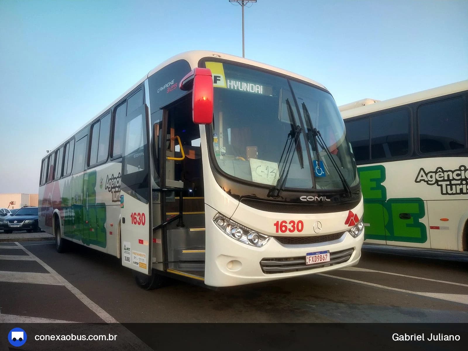 Ônibus Comil Campione 3.25 2014, da Monte Alegre Turismo, prefixo 1630, linha Hyundai, em Piracicaba-SP