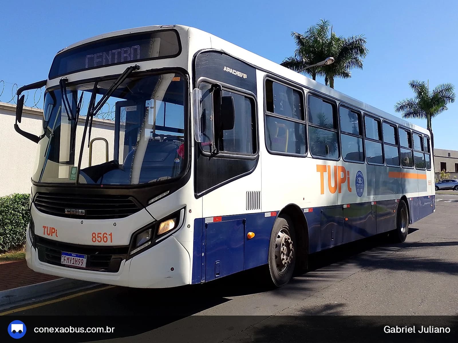 Ônibus CAIO Apache Vip IV, da TUPi | Transporte Urbano Piracicaba, prefixo 8561, em Piracicaba-SP