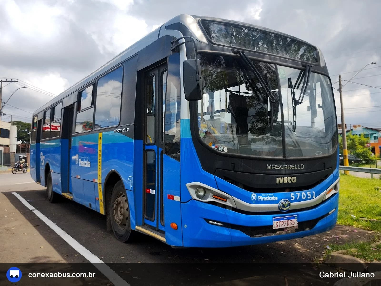 Ônibus Mascarello GRAN Via 2023, da Rápido Sumaré | Pira Mobilidade, prefixo 57051, em Piracicaba-SP