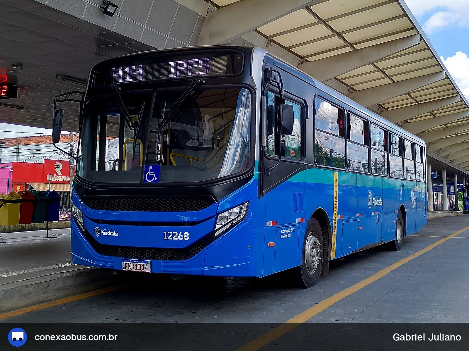 Ônibus CAIO Apache Vip V, da Rápido Sumaré | Pira Mobilidade, prefixo 12268, em Piracicaba-SP
