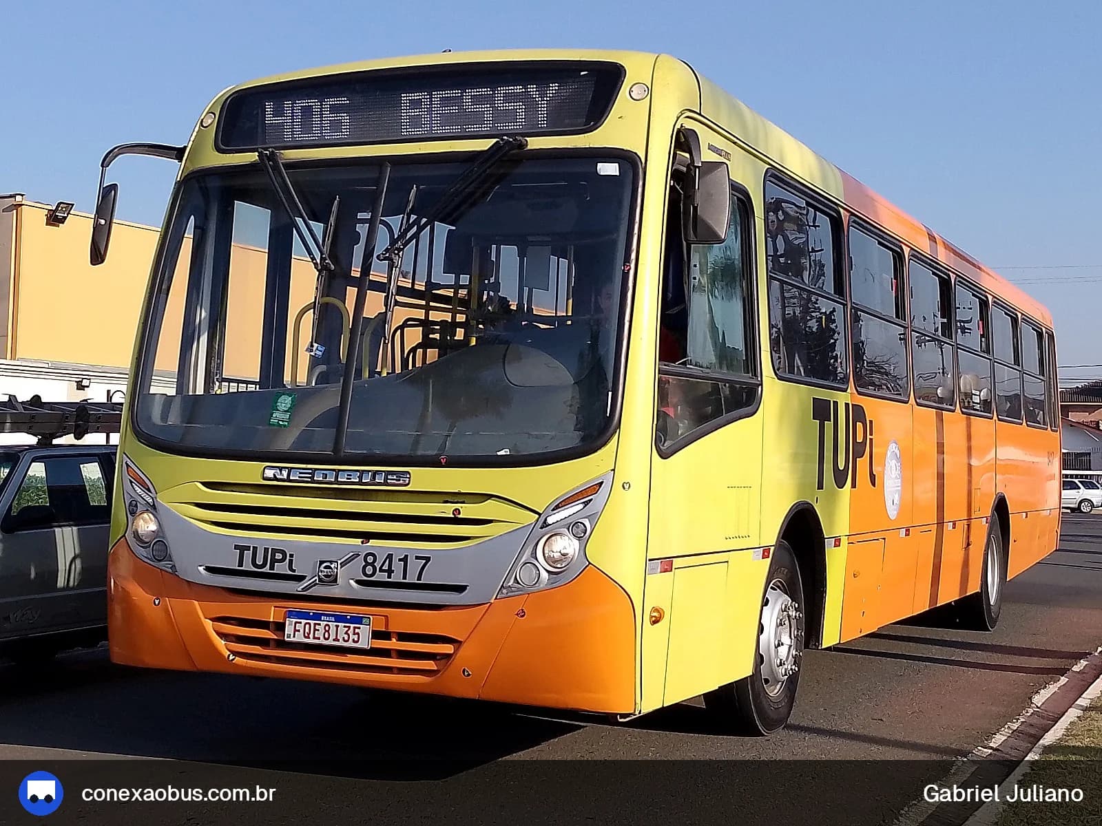 Ônibus Neobus Mega Plus, da TUPi | Transporte Urbano Piracicaba, prefixo 8417, linha 406 - BESSY / CENTRO, em Piracicaba-SP