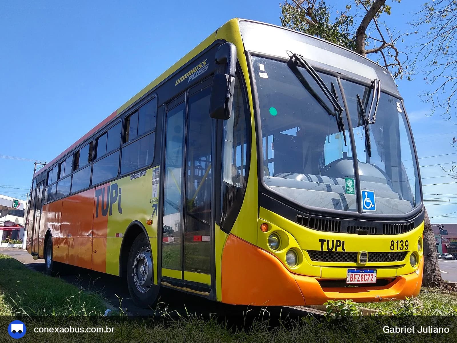 Ônibus Busscar Urbanuss Pluss 2009, da TUPi | Transporte Urbano Piracicaba, prefixo 8139, em Piracicaba-SP