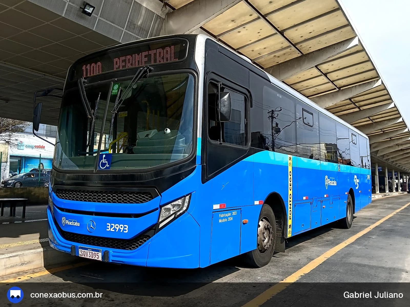 Ônibus CAIO Apache Vip V, da Rápido Sumaré | Pira Mobilidade, prefixo 32993, em Piracicaba-SP