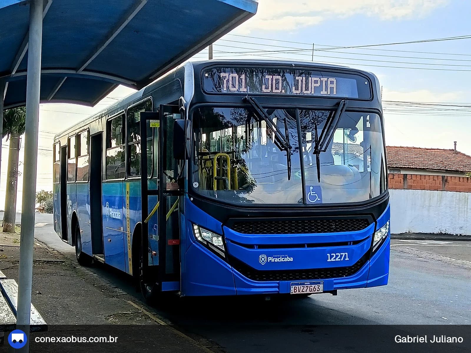 Ônibus CAIO Apache Vip V, da Rápido Sumaré | Pira Mobilidade, prefixo 12271, em Piracicaba-SP