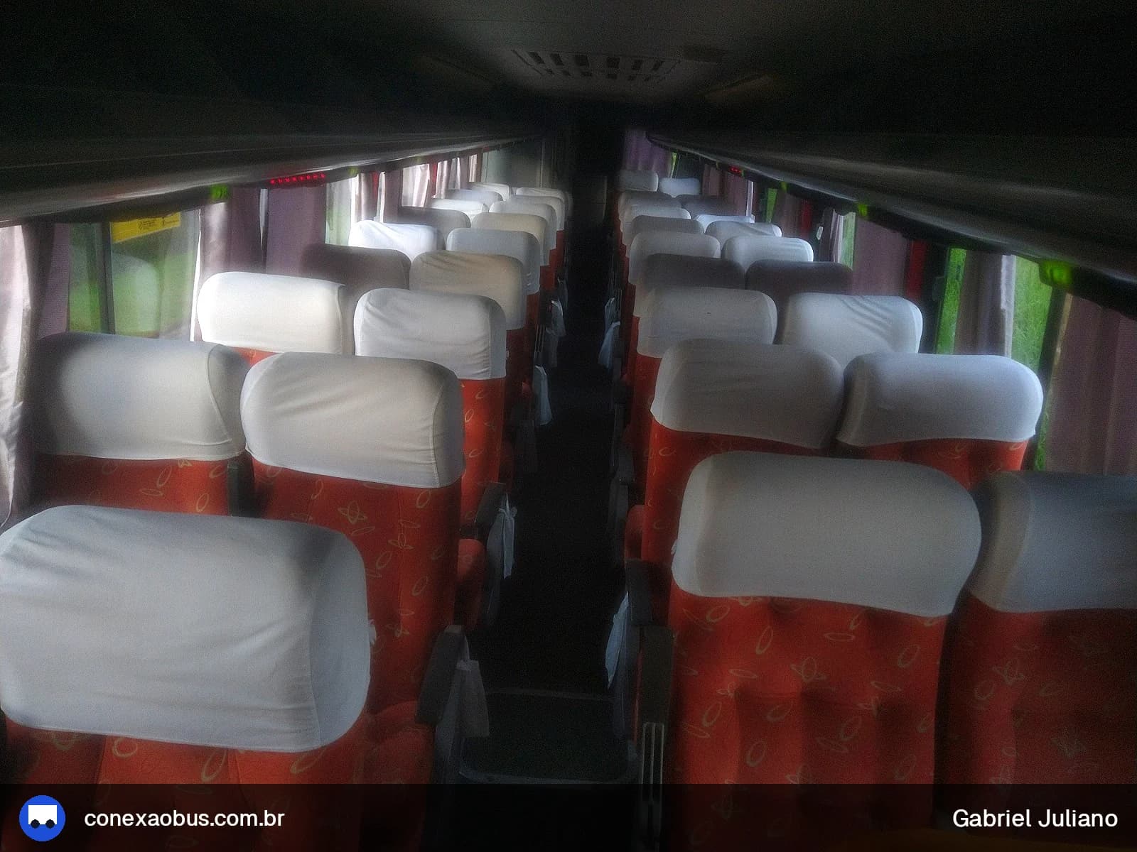 Ônibus Comil Campione 3.45 2011, da Monte Alegre Turismo, prefixo 1820, em Piracicaba-SP