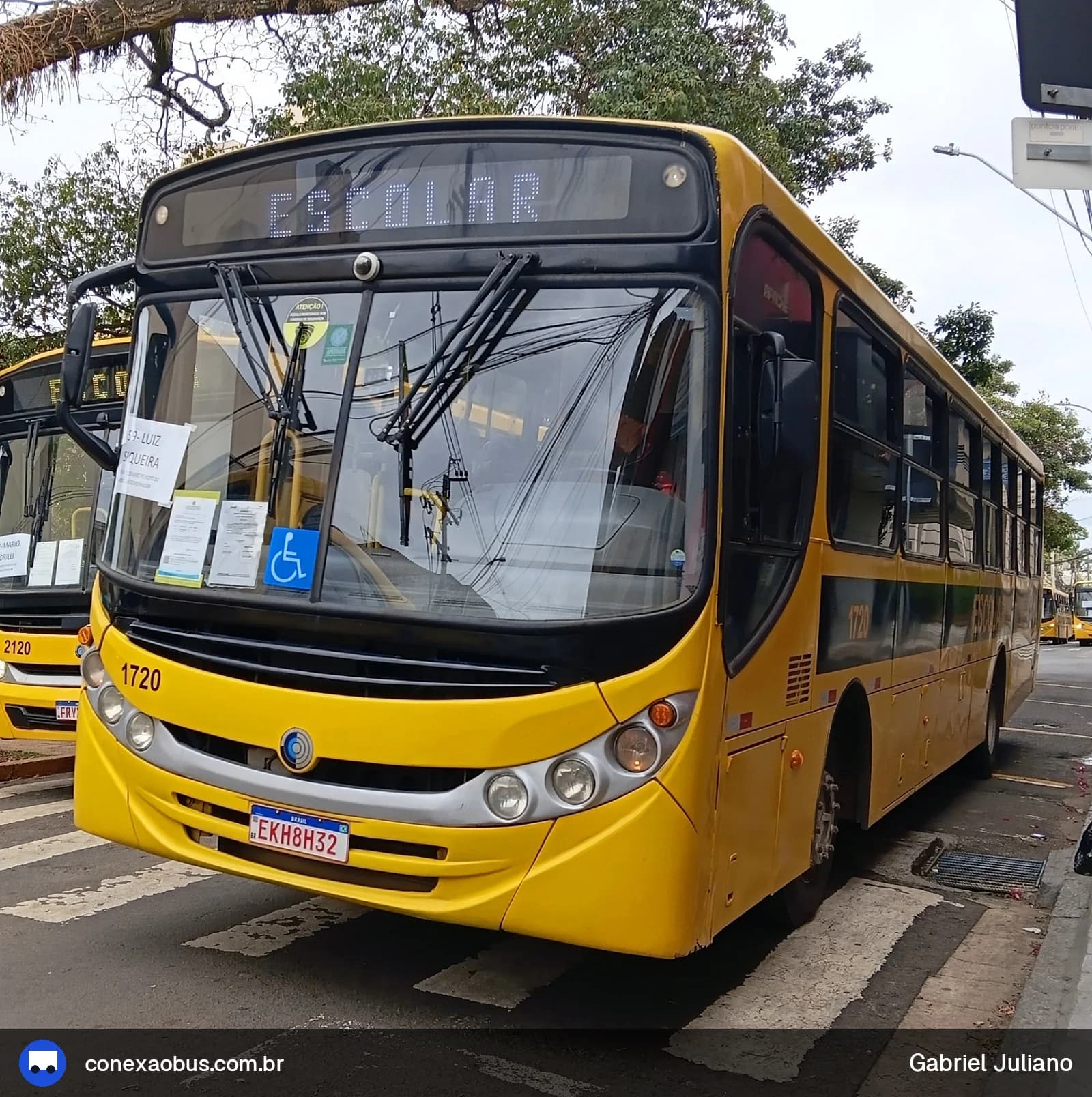 Ônibus CAIO Apache Vip II, da Viação Salire, prefixo 1720, em Piracicaba-SP