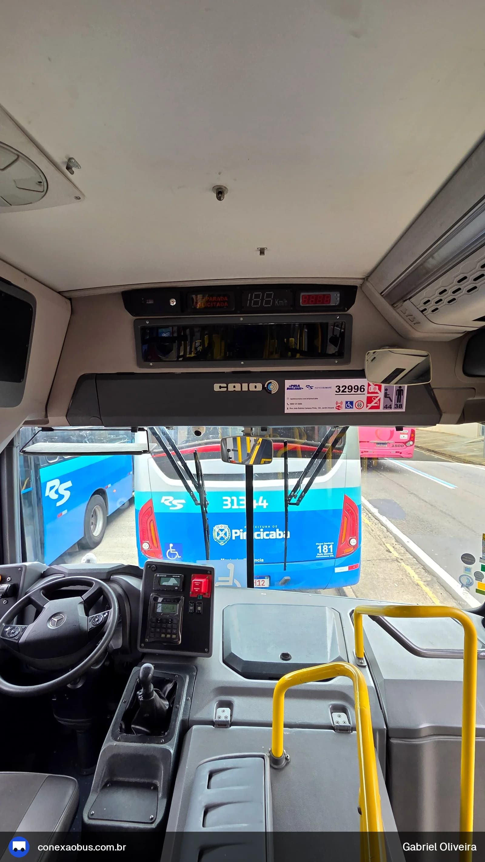 Ônibus CAIO Apache Vip V, da Rápido Sumaré | Pira Mobilidade, prefixo 32996, em Piracicaba-SP