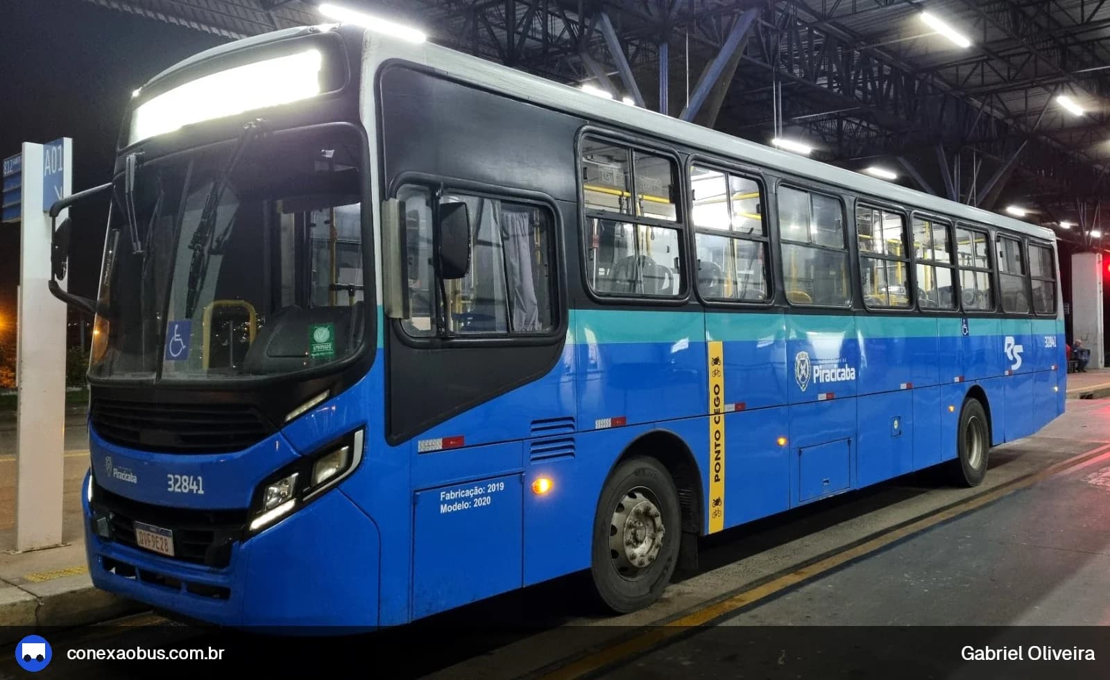 Ônibus CAIO Apache Vip IV, da Rápido Sumaré | Pira Mobilidade, prefixo 32841, em Piracicaba-SP