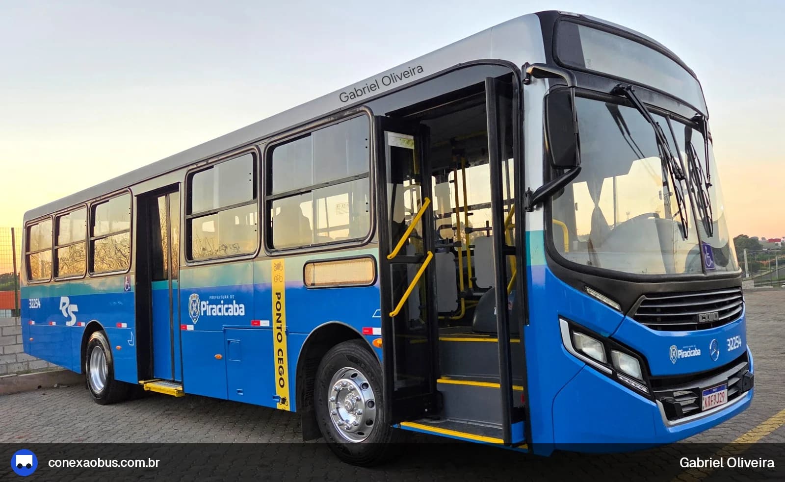 Ônibus CAIO Apache Vip IV, da Rápido Sumaré | Pira Mobilidade, prefixo 32254, em Piracicaba-SP